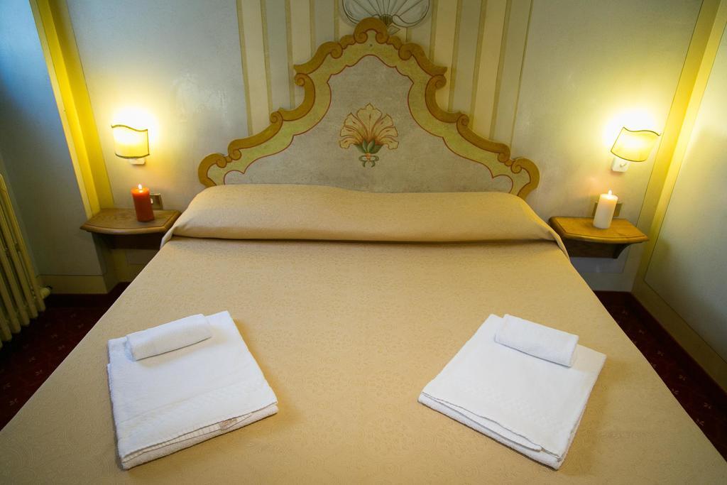 Hotel Posta R.T.A. Madonna Kültér fotó