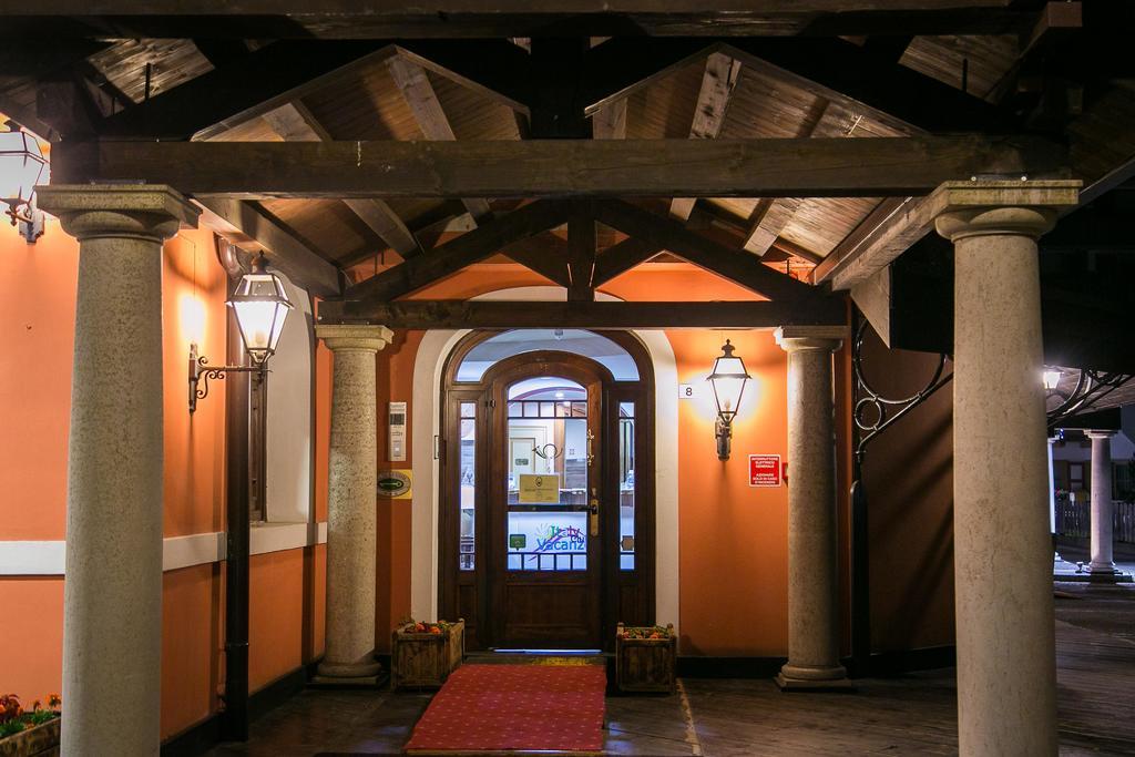 Hotel Posta R.T.A. Madonna Kültér fotó