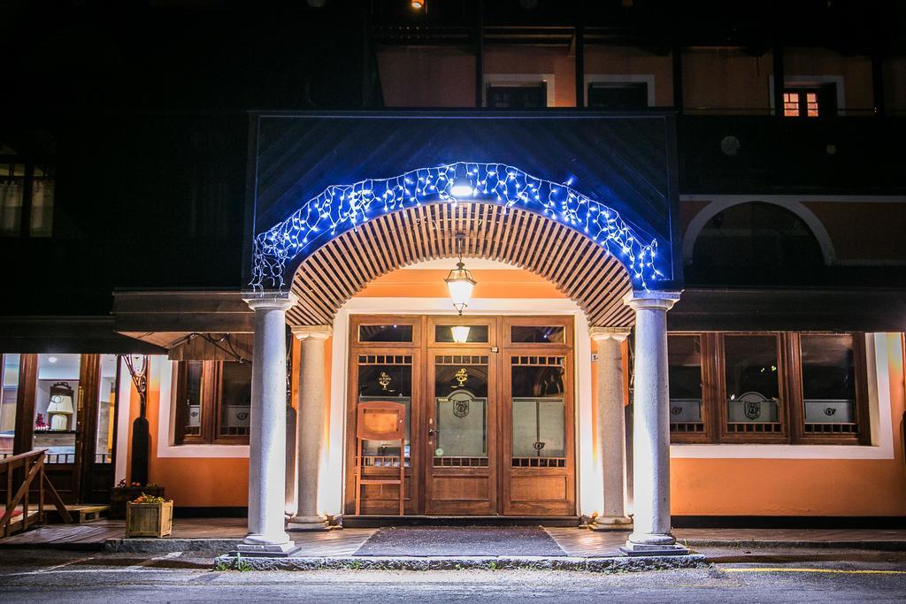 Hotel Posta R.T.A. Madonna Kültér fotó
