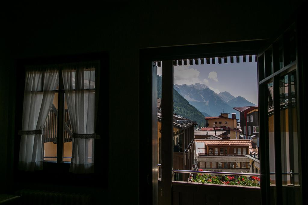 Hotel Posta R.T.A. Madonna Kültér fotó