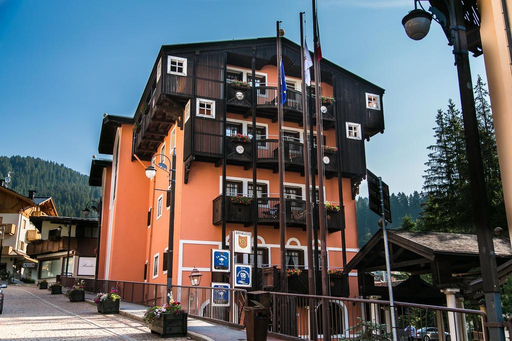 Hotel Posta R.T.A. Madonna Kültér fotó